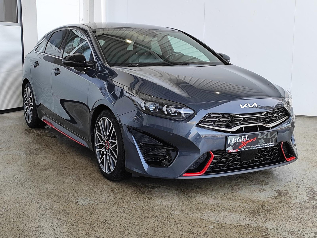 Kia ProCeed