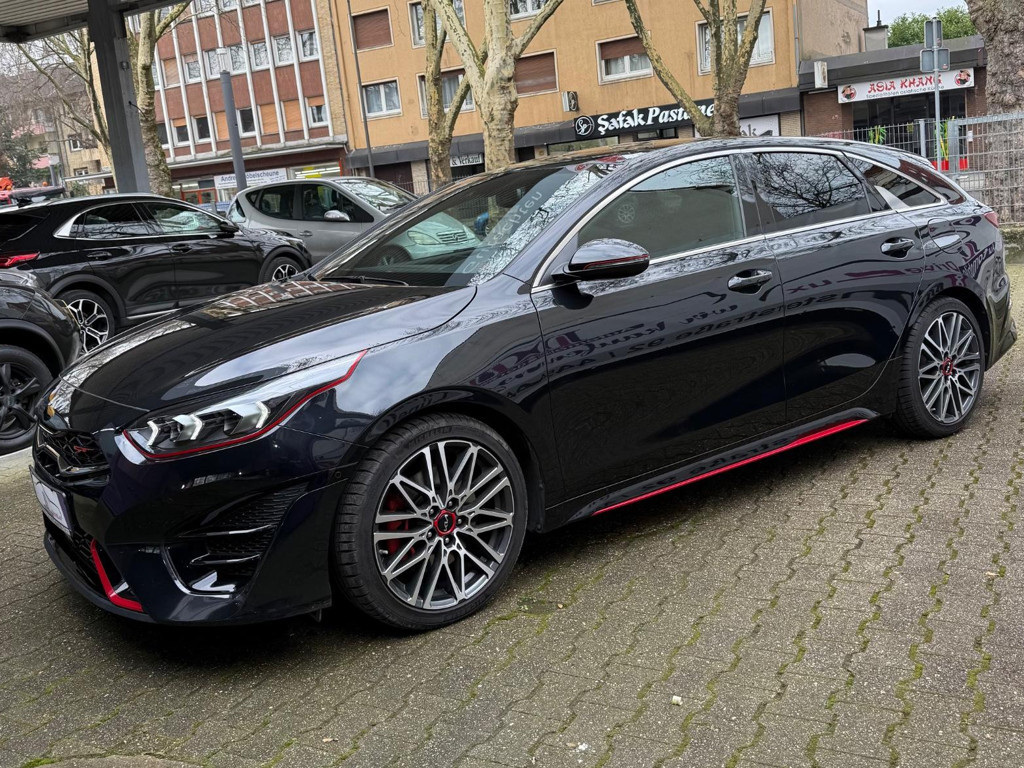 Kia ProCeed