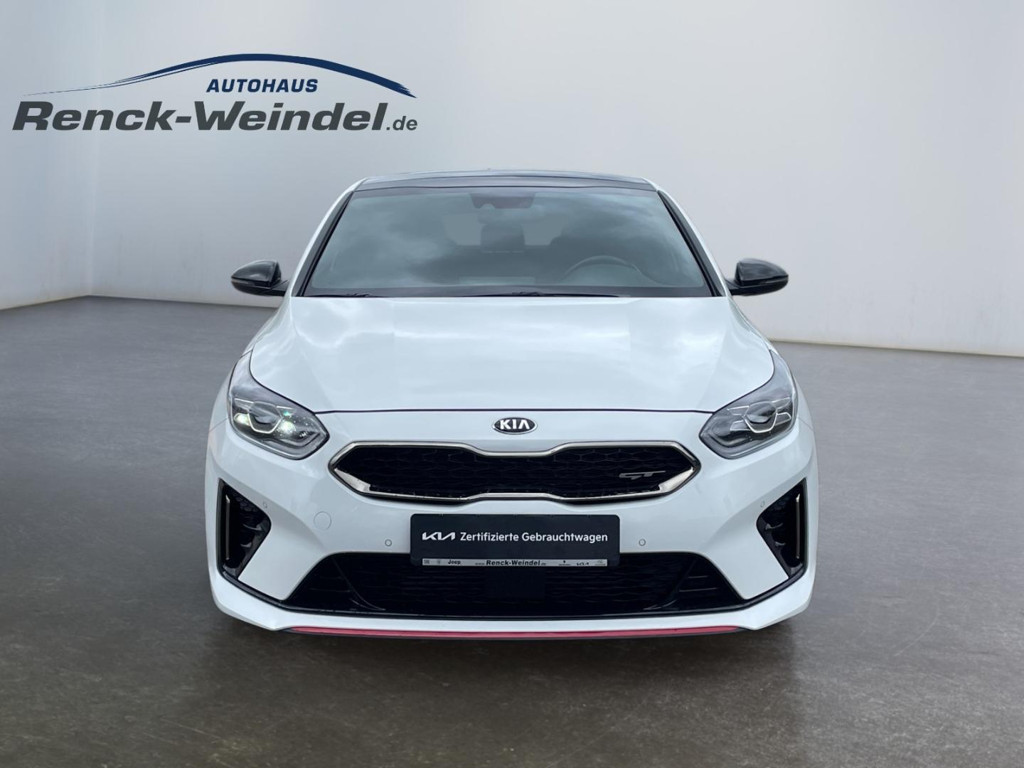 Kia ProCeed