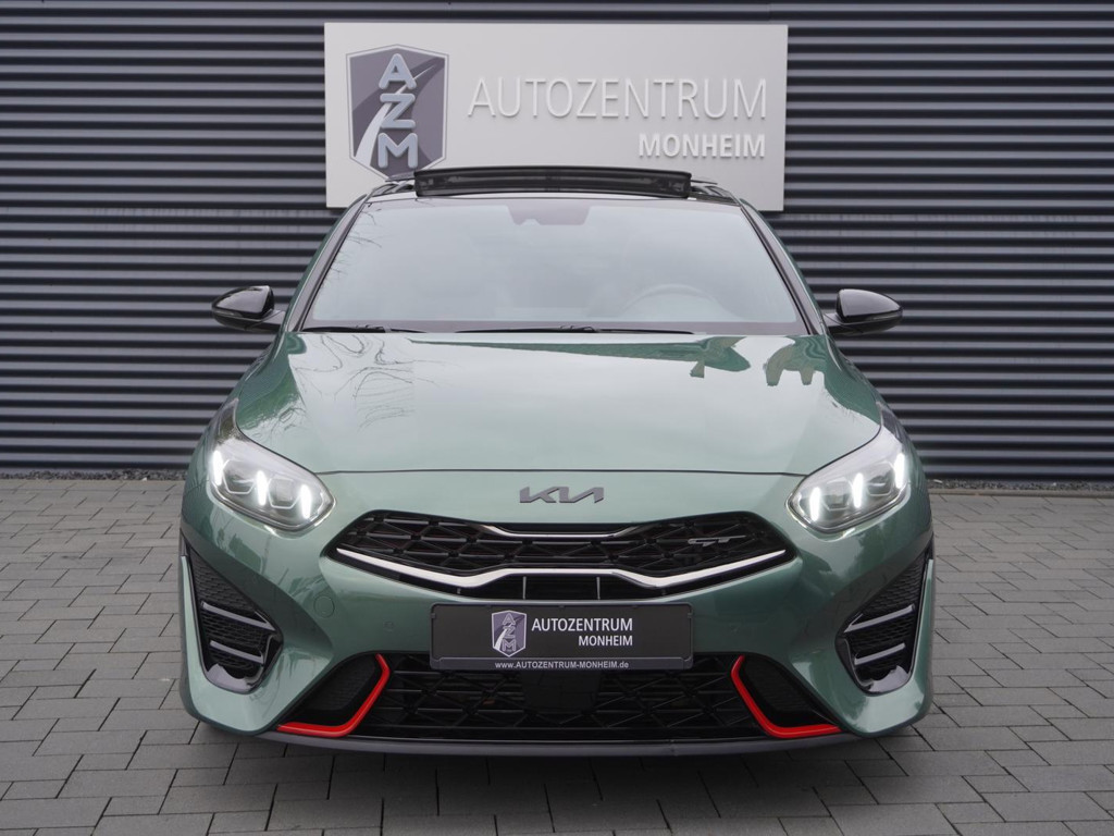 Kia ProCeed