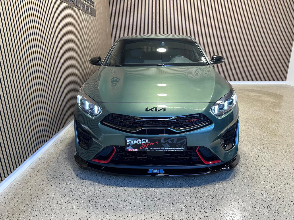 Kia ProCeed