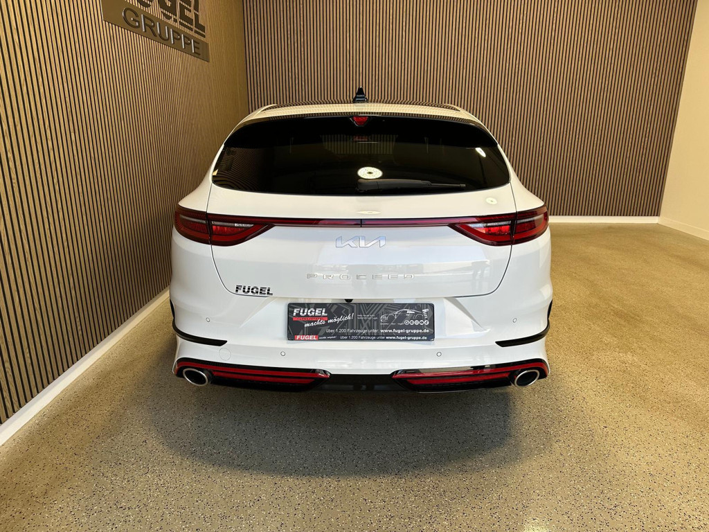 Kia ProCeed
