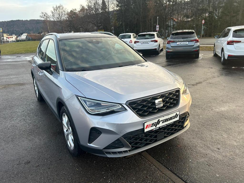 Seat Arona