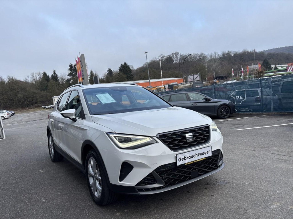Seat Arona