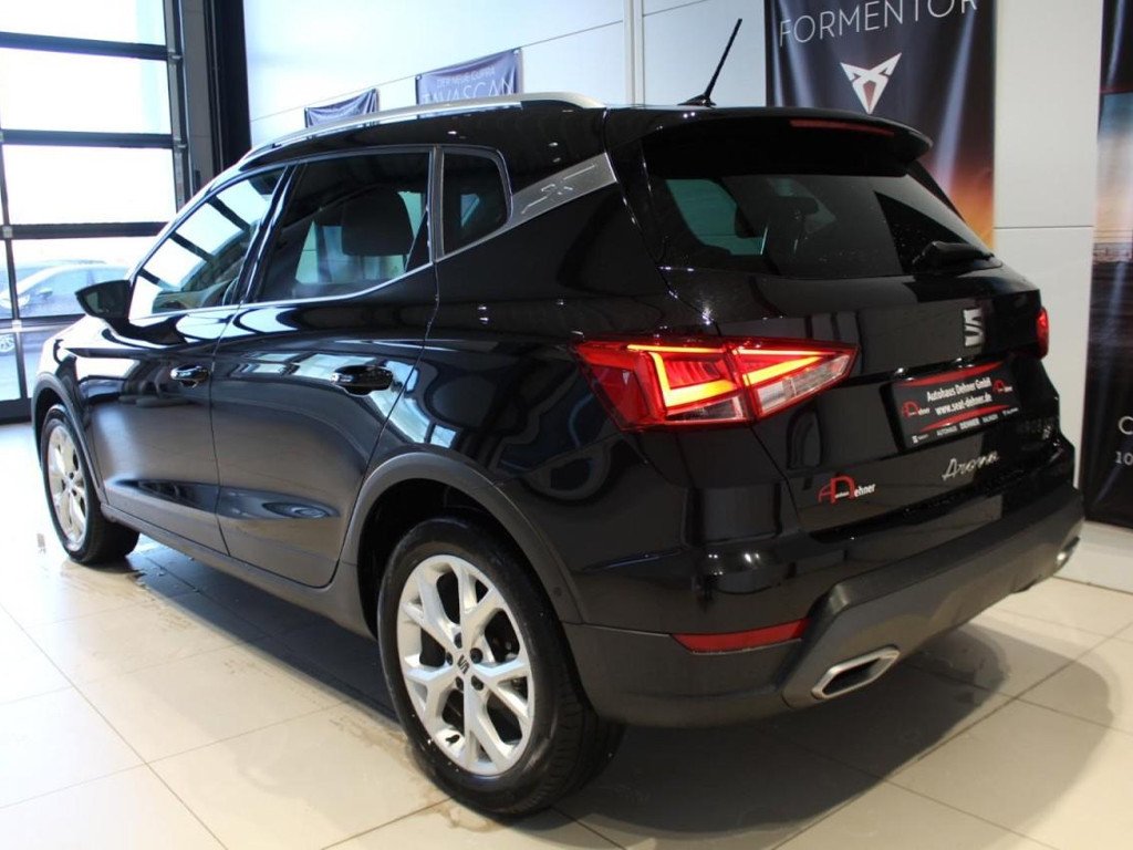 Seat Arona
