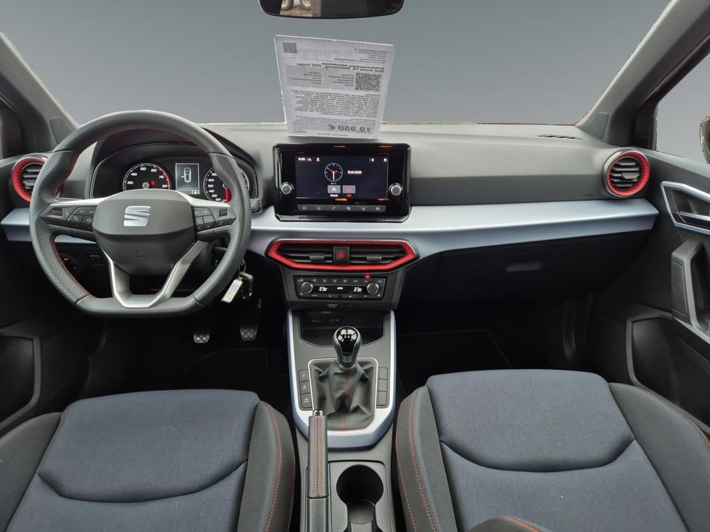 Seat Arona
