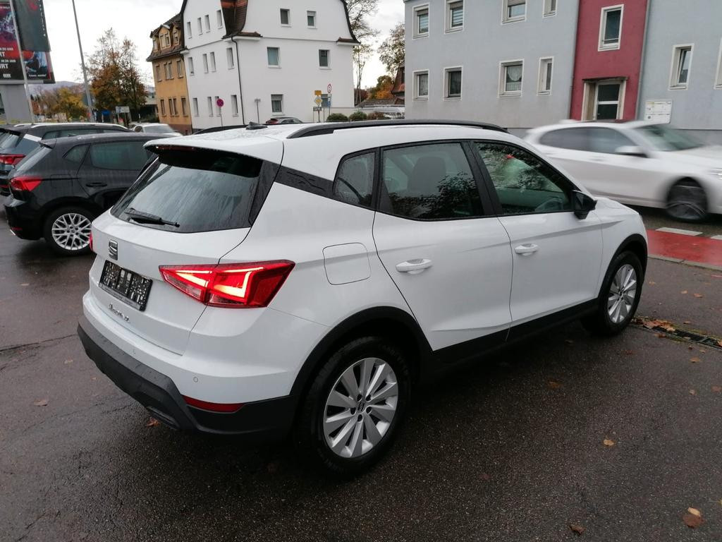 Seat Arona