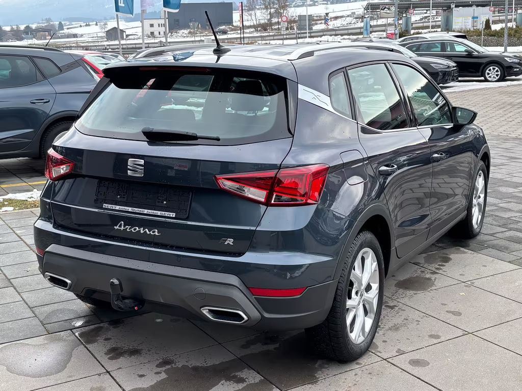 Seat Arona