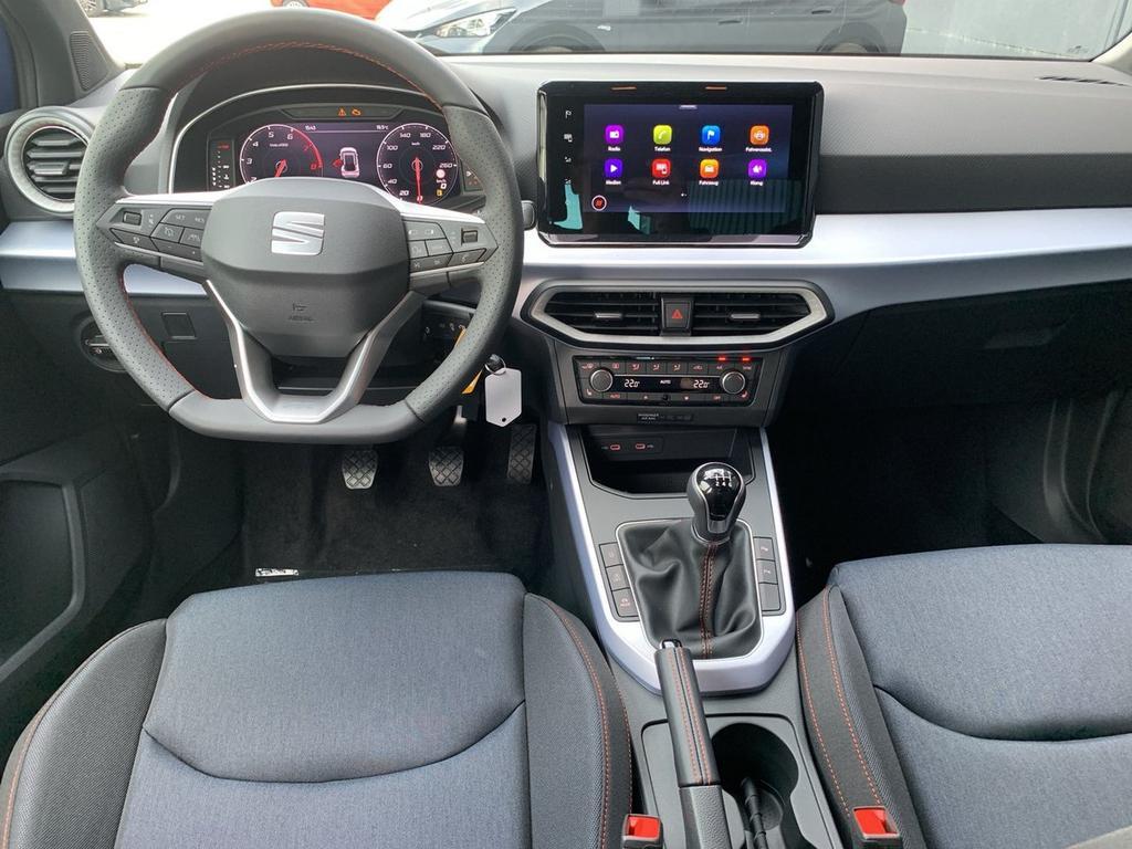 Seat Arona