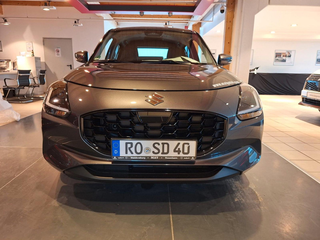 Suzuki Swift 2024 Benzine