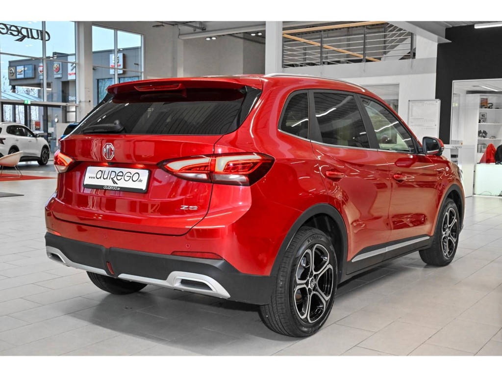 MG ZS