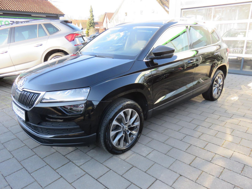 Skoda Karoq 2021 Benzine