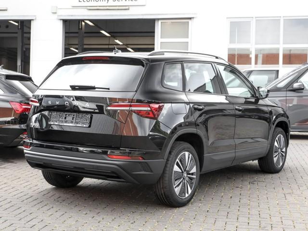Skoda Karoq 2025 Benzine