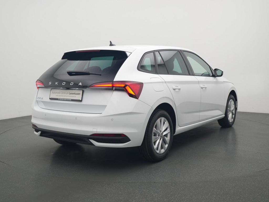 Skoda Scala 2025 Benzine