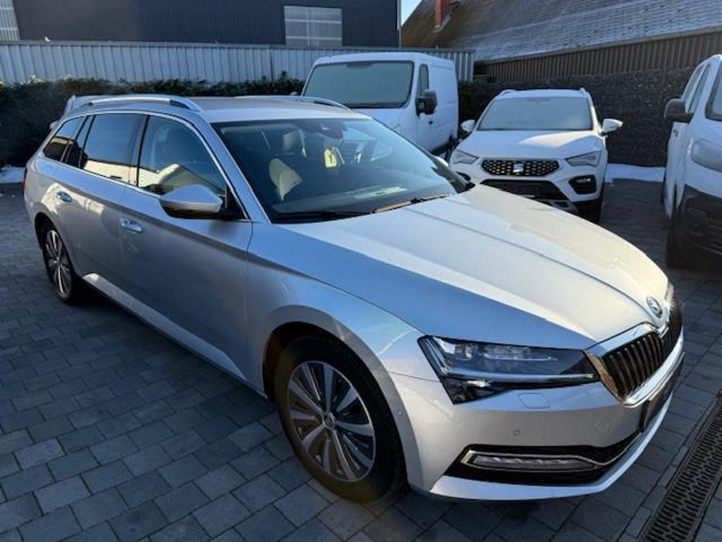 Skoda Superb 2023 Diesel