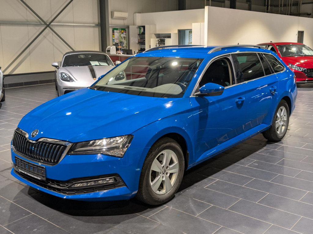 Skoda Superb 2022 Benzine