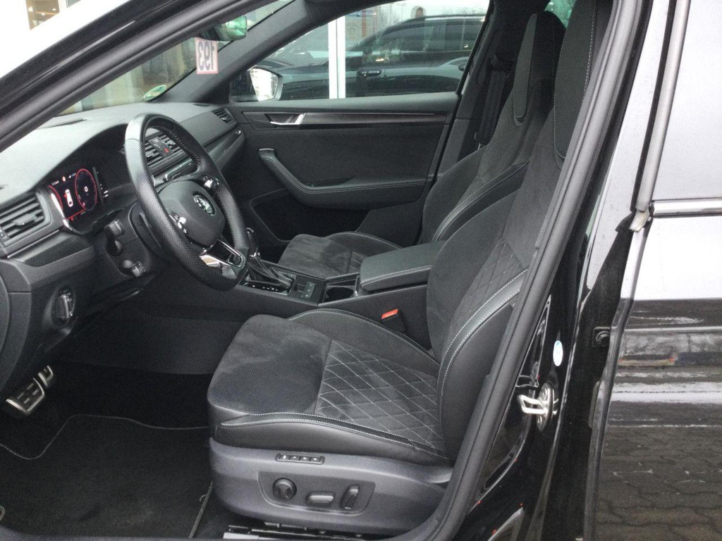 Skoda Superb 2024 Diesel