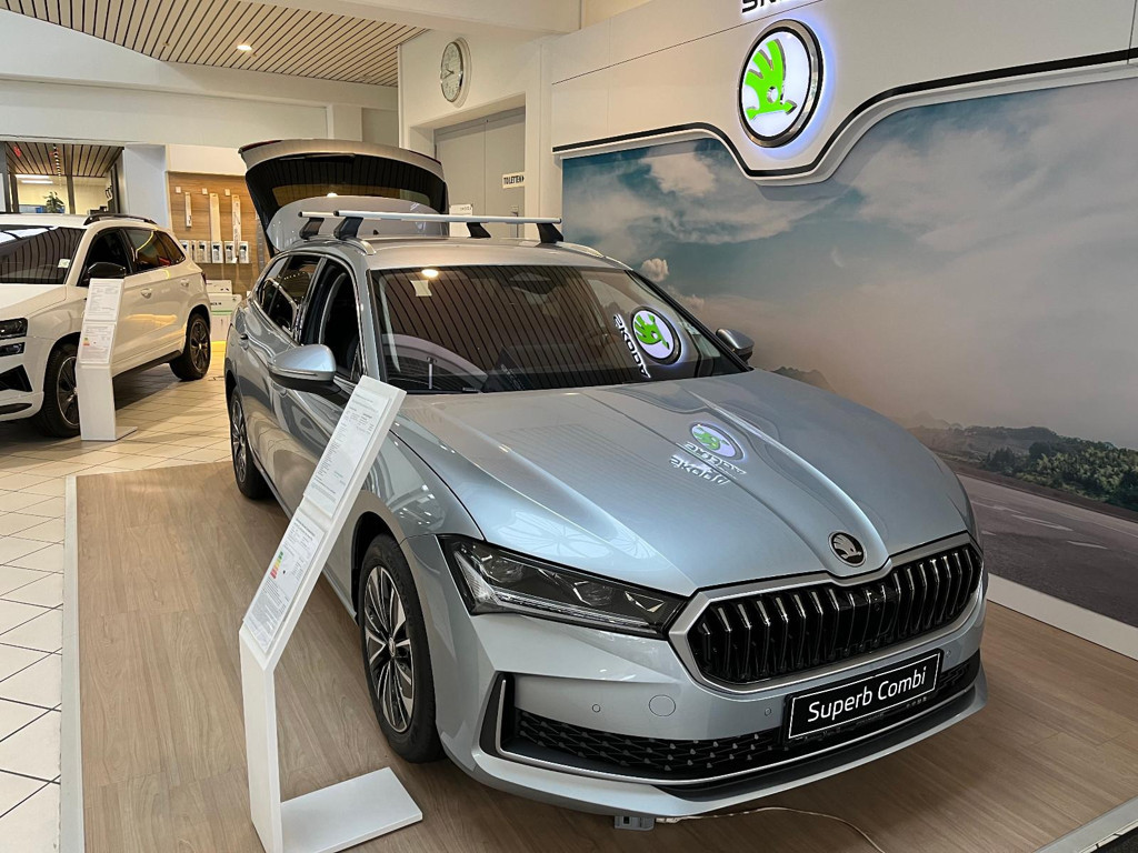 Skoda Superb 2025 Diesel