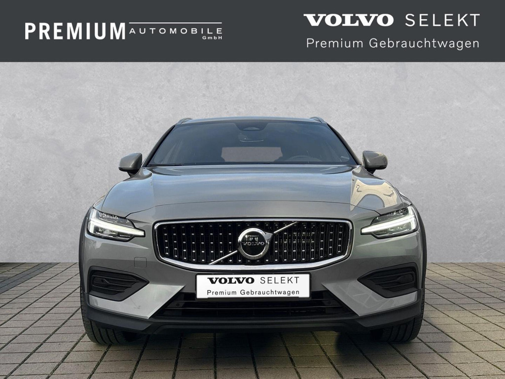 Volvo V60 Cross Country