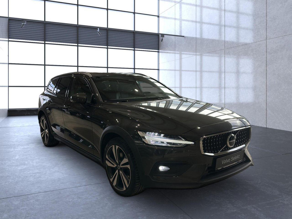 Volvo V60 Cross Country