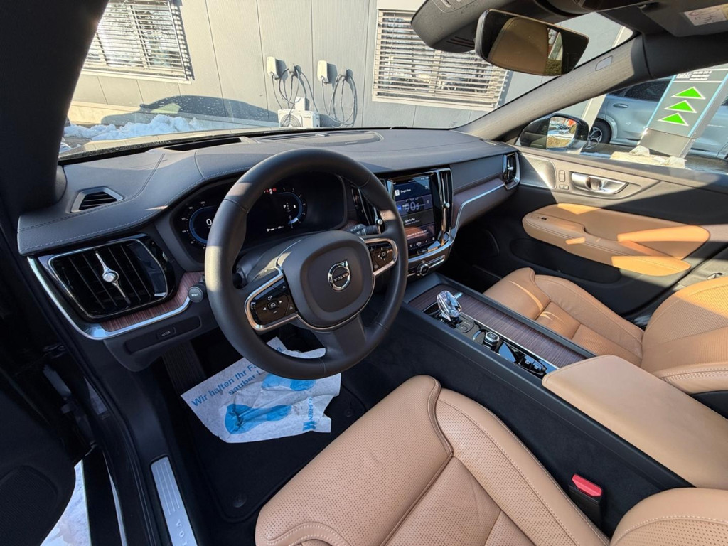 Volvo V60 Cross Country