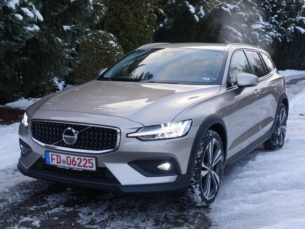 Volvo V60 Cross Country