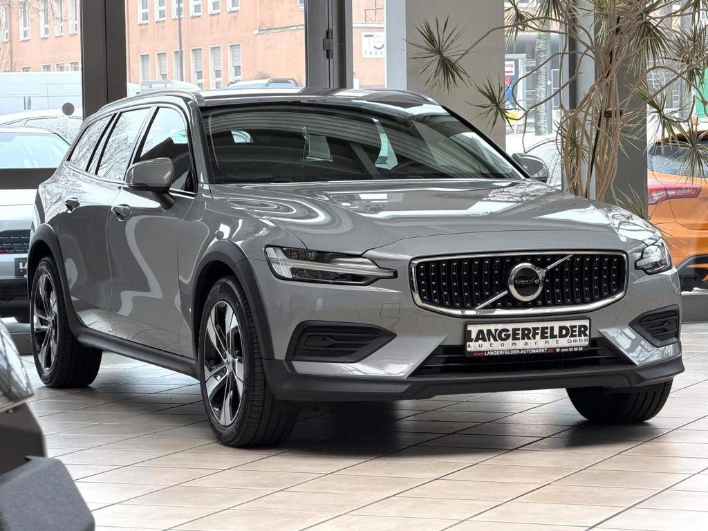 Volvo V60 Cross Country