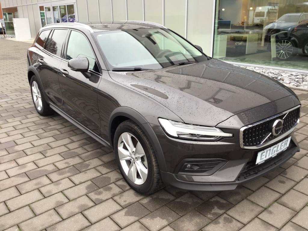 Volvo V60 Cross Country