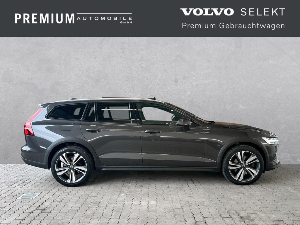 Volvo V60 Cross Country