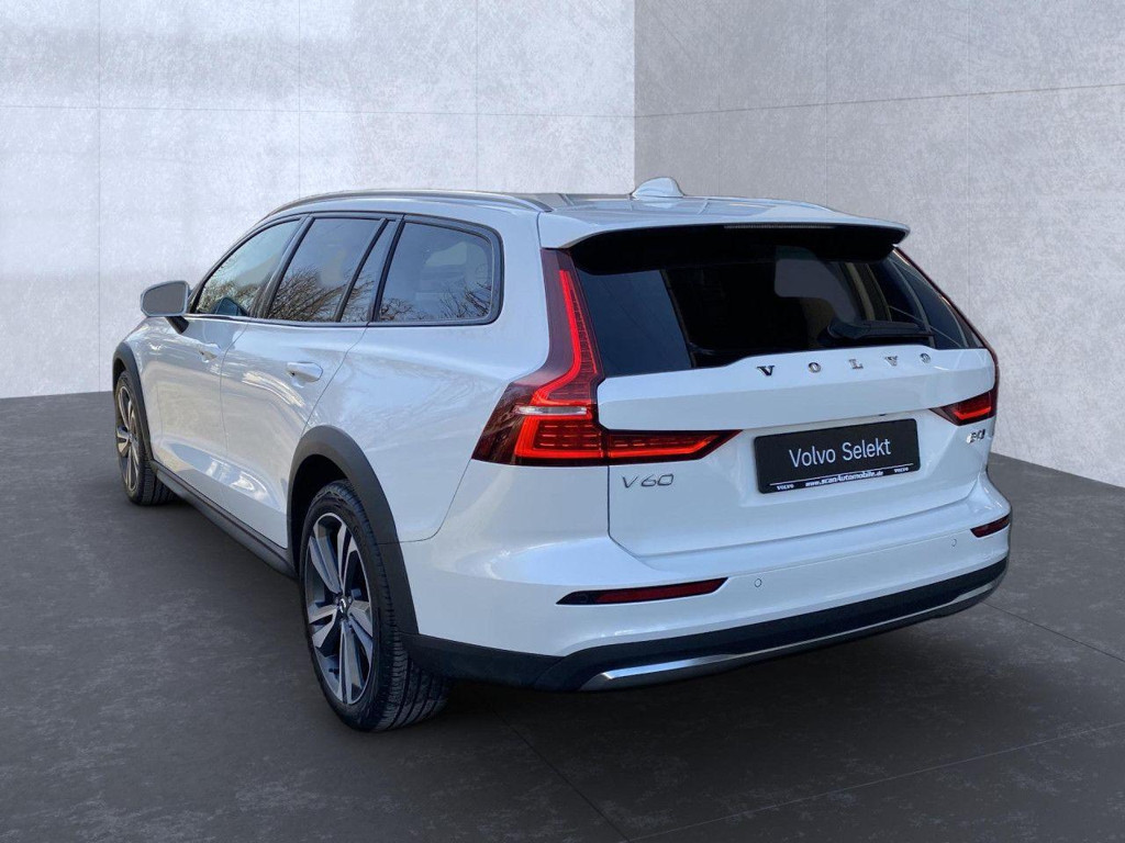 Volvo V60 Cross Country