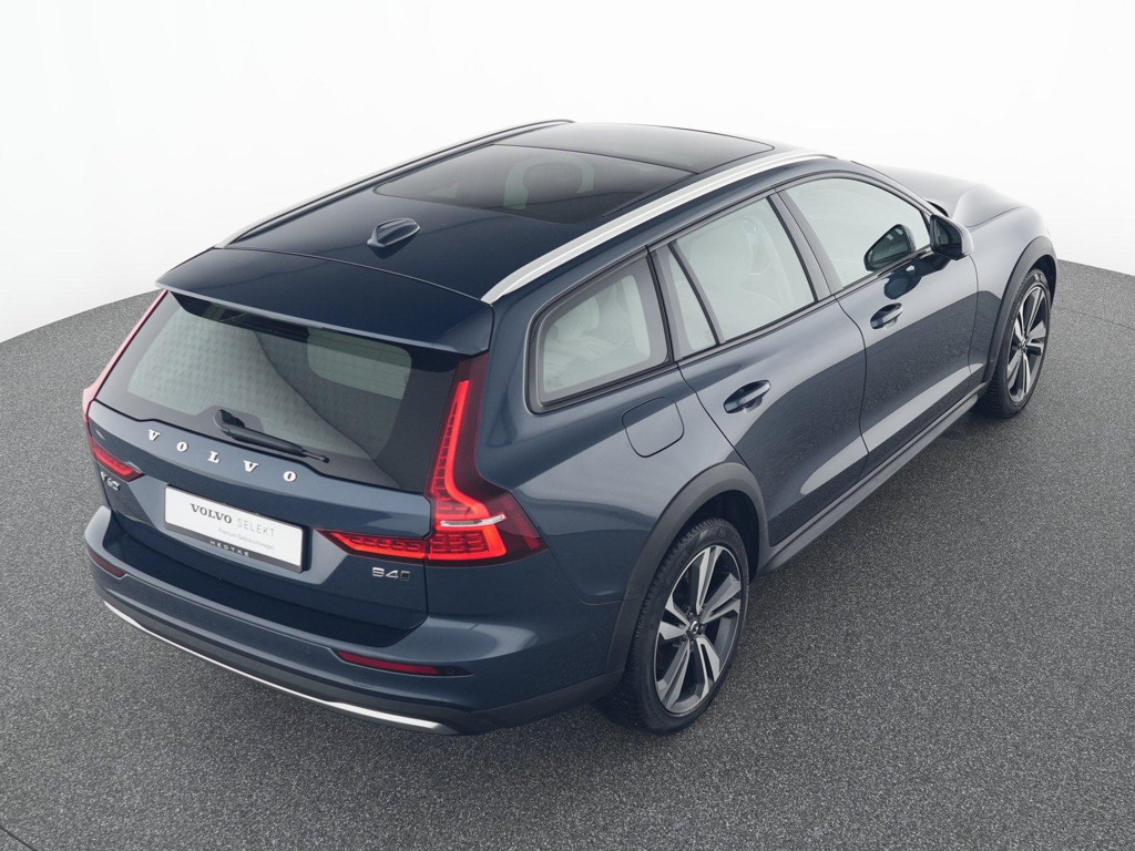 Volvo V60 Cross Country