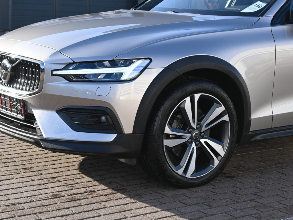 Volvo V60 Cross Country