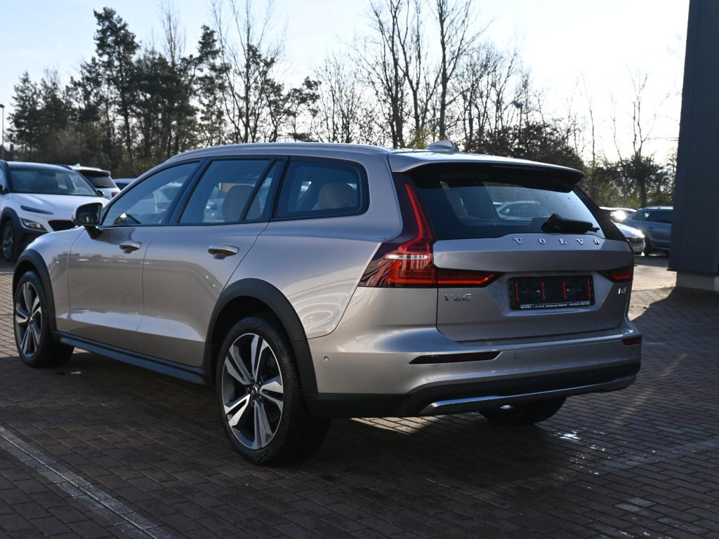 Volvo V60 Cross Country
