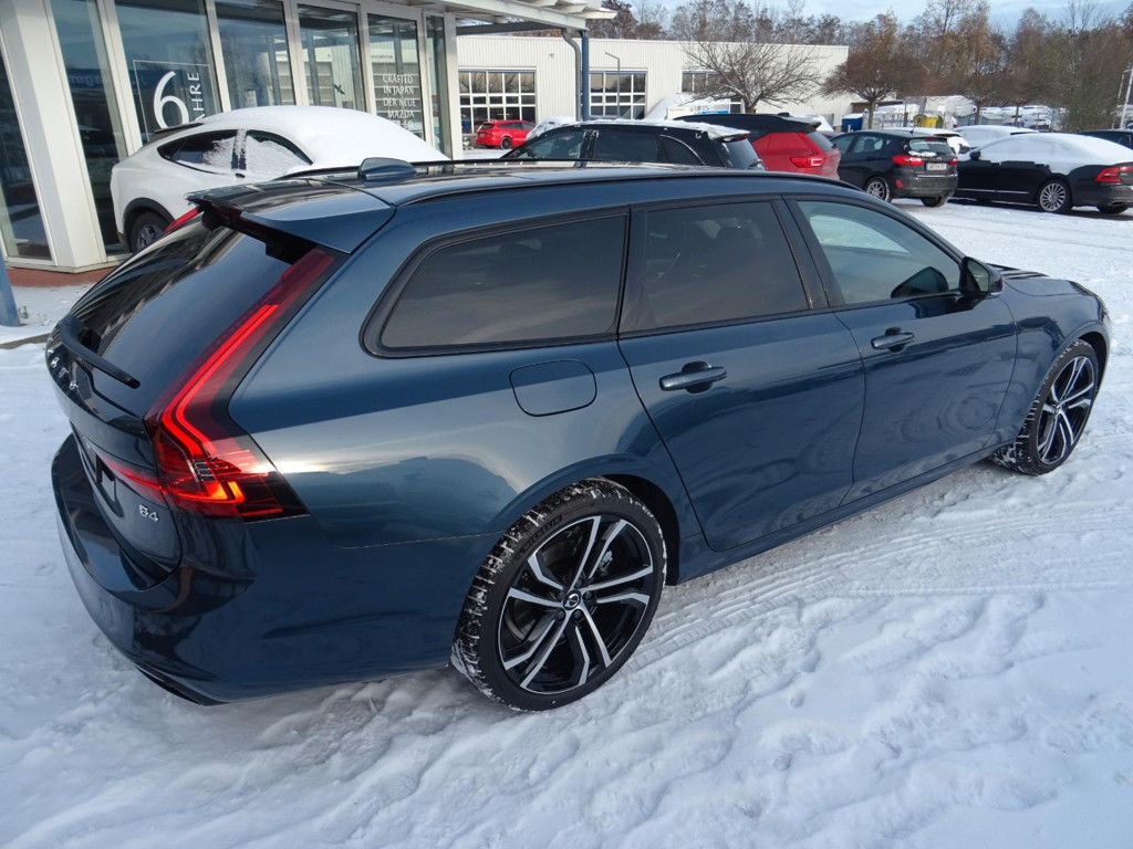 Volvo V90