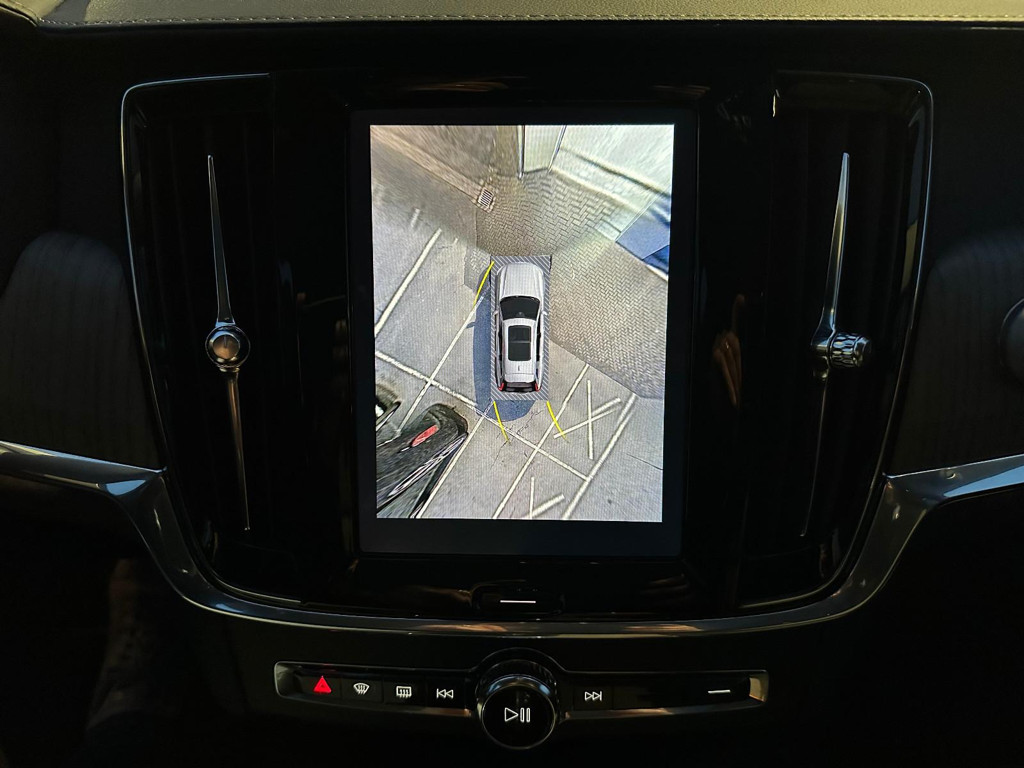 Volvo V90 Cross Country