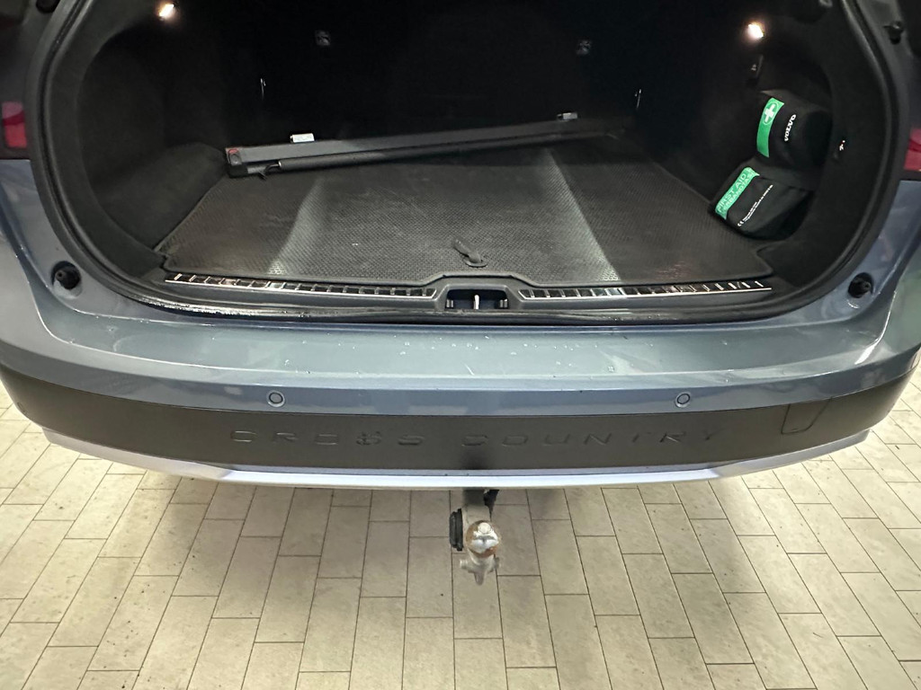 Volvo V90 Cross Country