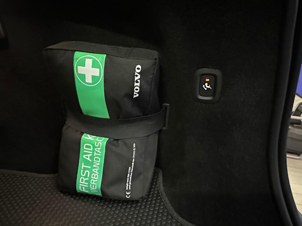 Volvo V90 Cross Country