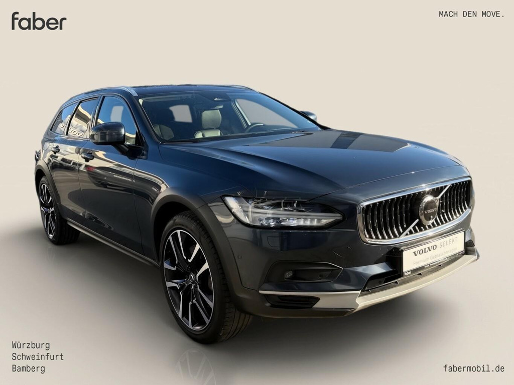 Volvo V90 Cross Country