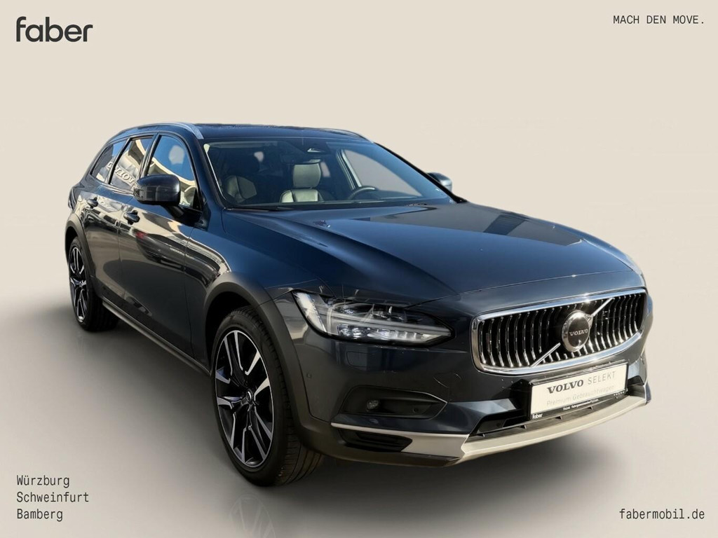 Volvo V90 Cross Country