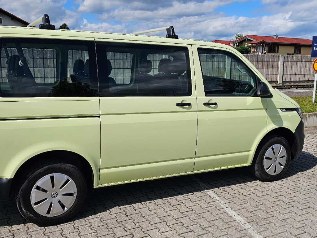 Volkswagen Caravelle