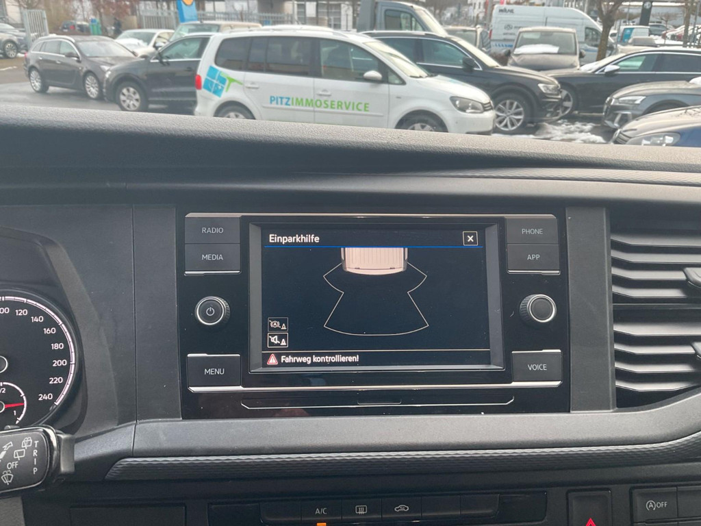 Volkswagen Caravelle