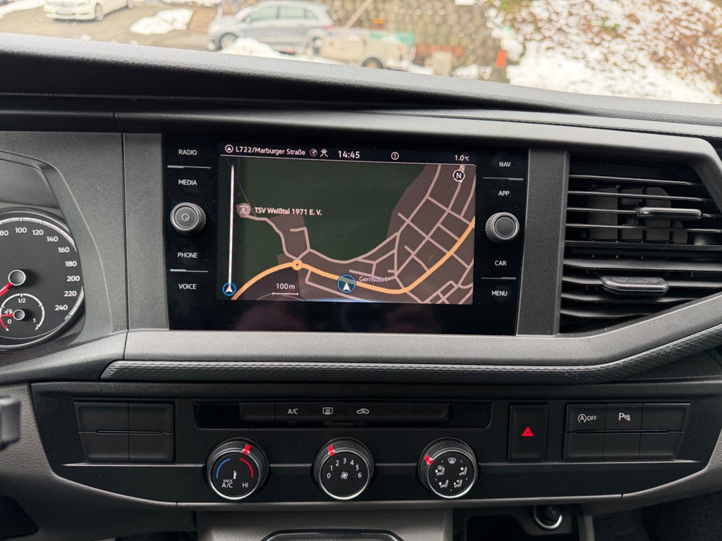 Volkswagen Caravelle