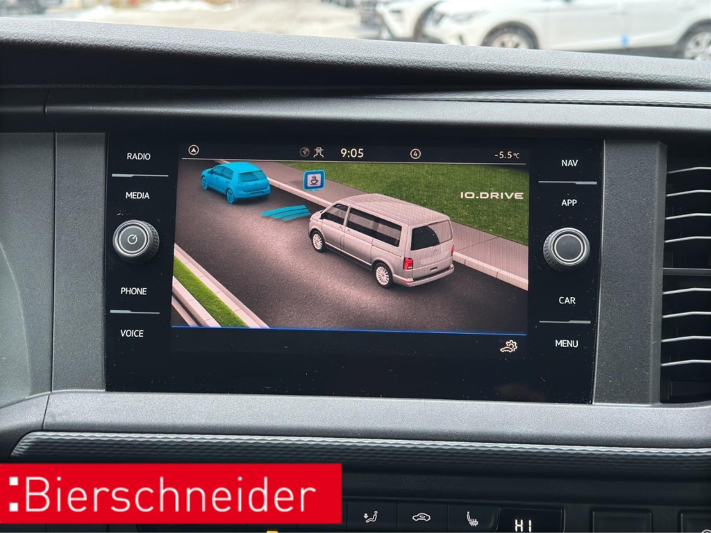 Volkswagen Caravelle