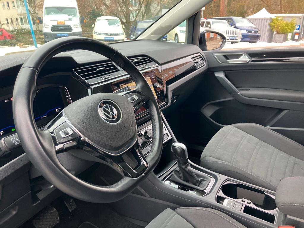 Volkswagen Touran