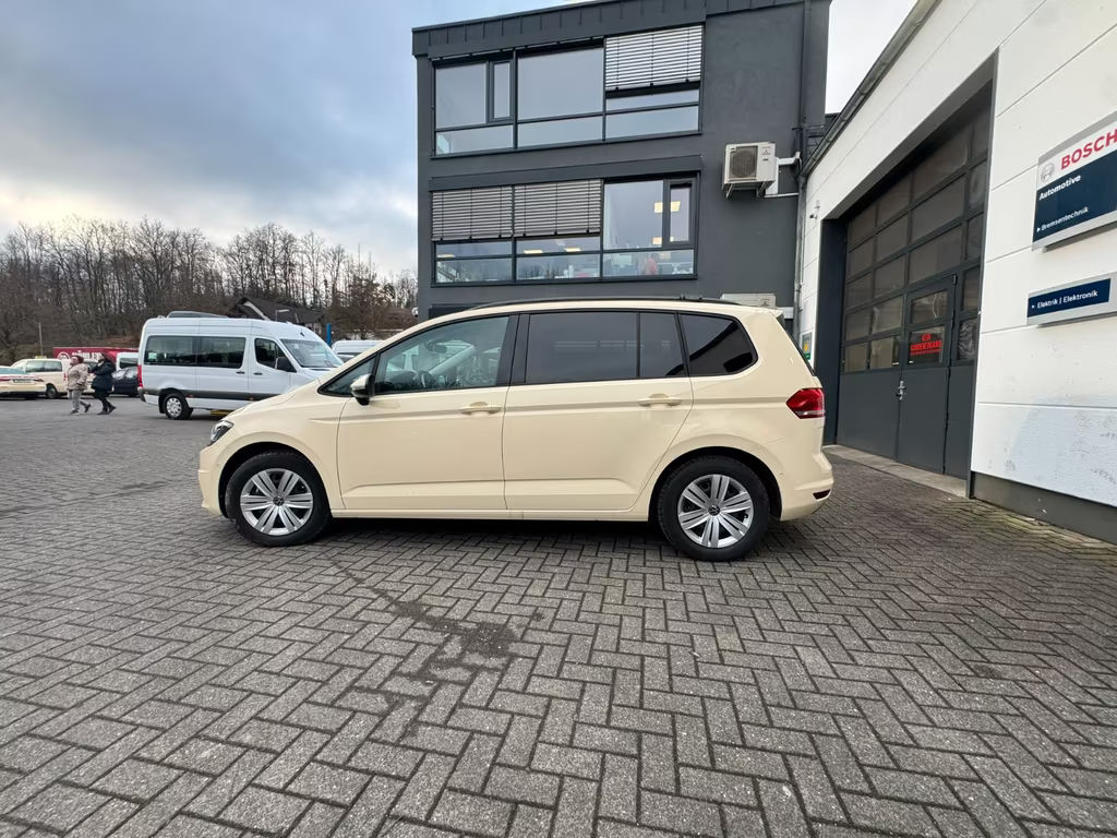 Volkswagen Touran