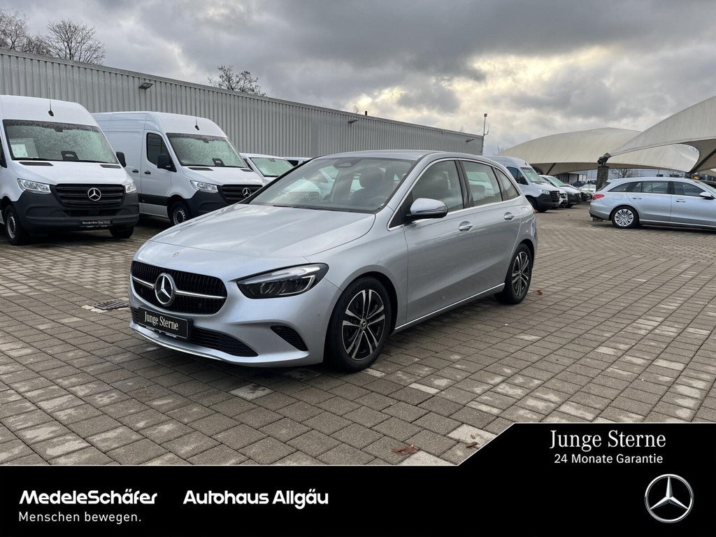 Mercedes-Benz B-Klasse 2024 Benzine