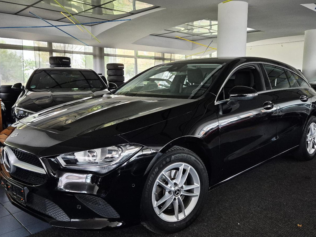 Mercedes-Benz CLA-Klasse 2021 Benzine