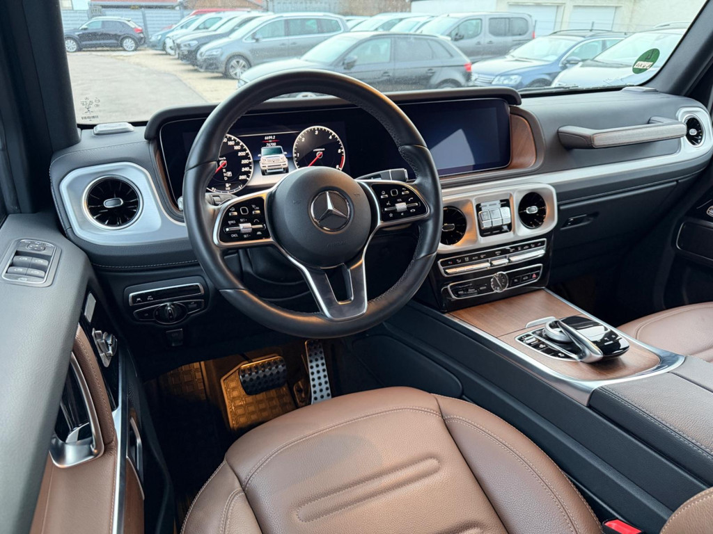 Mercedes-Benz G-Klasse