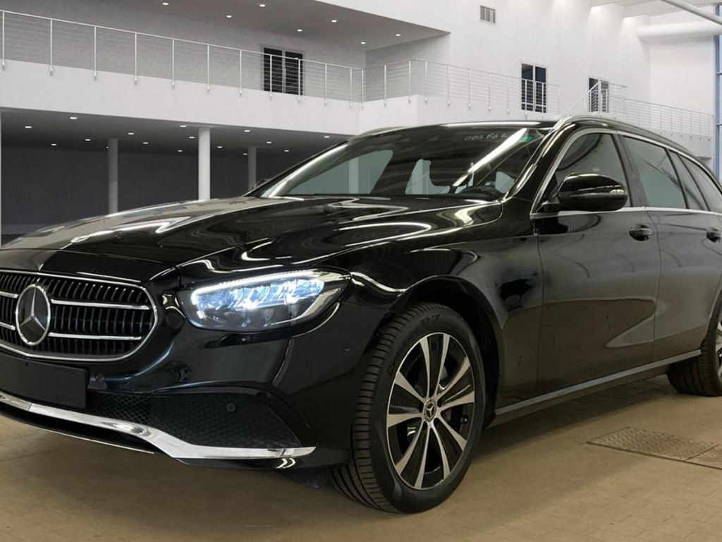 Mercedes-Benz E-Klasse 2021 Hybride Benzine