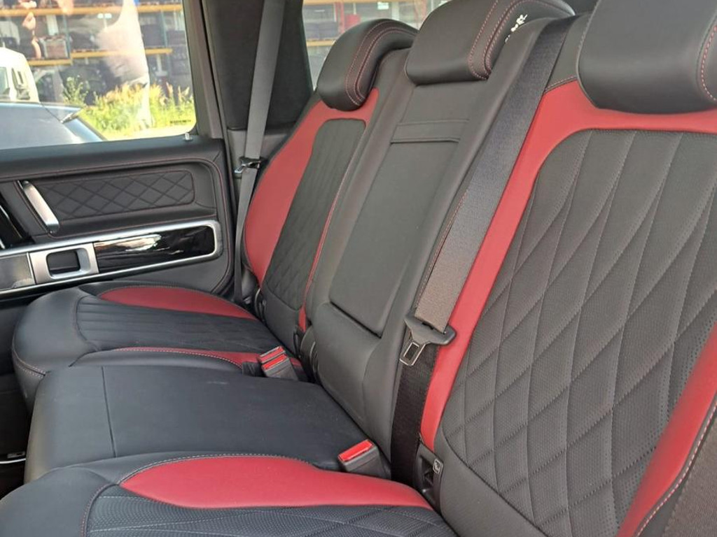 Mercedes-Benz G-Klasse